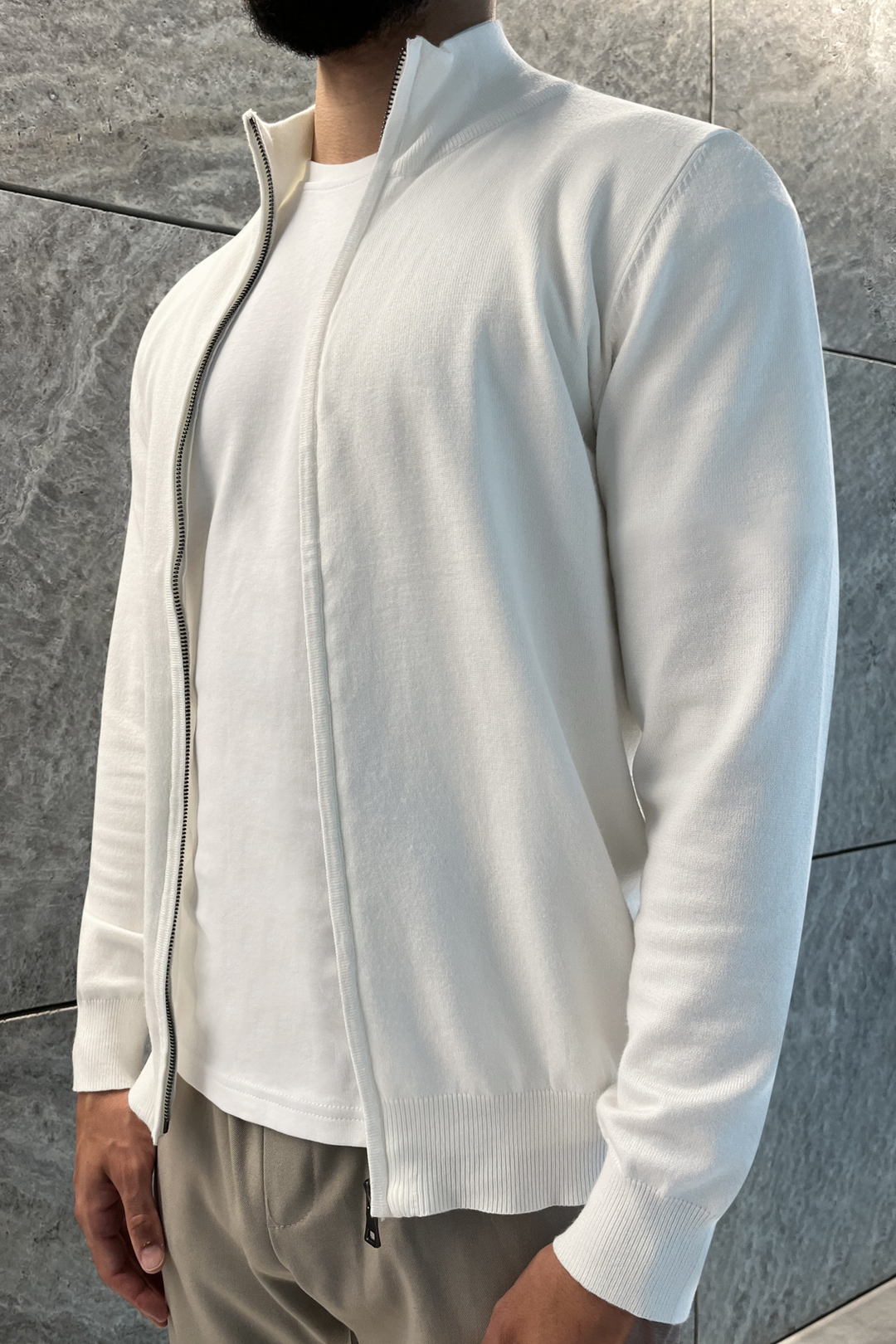 Luma Full Zip Sweater - Wit